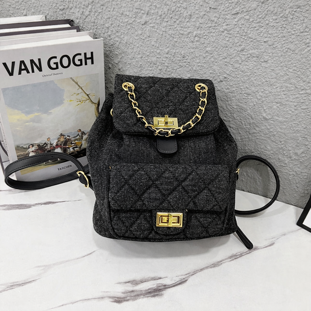 The Noir Royale Mini