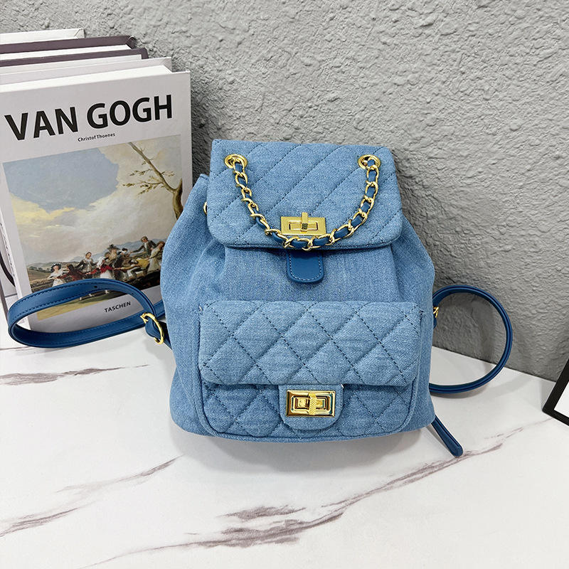 The Noir Royale Mini